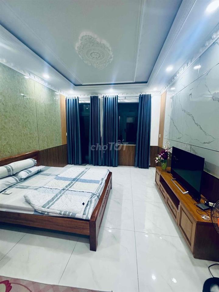 bán nhà mặt tiền nội bộ khu dân cư cao cấp  có thang máy ngay đầm sen