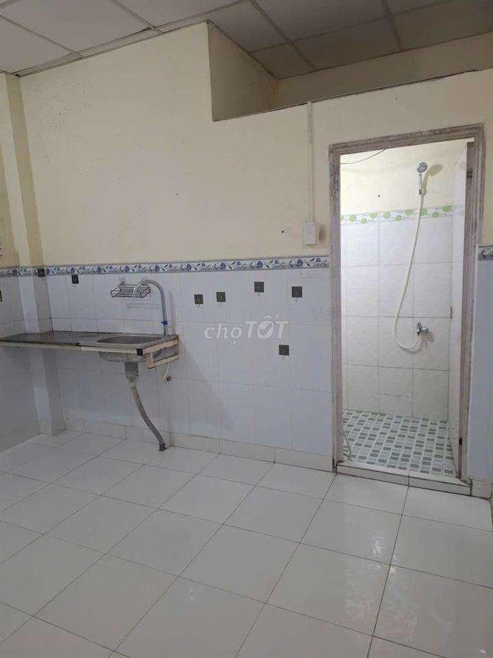 Phòng trọ khu vực yên tĩnh đường Trần Văn Quang