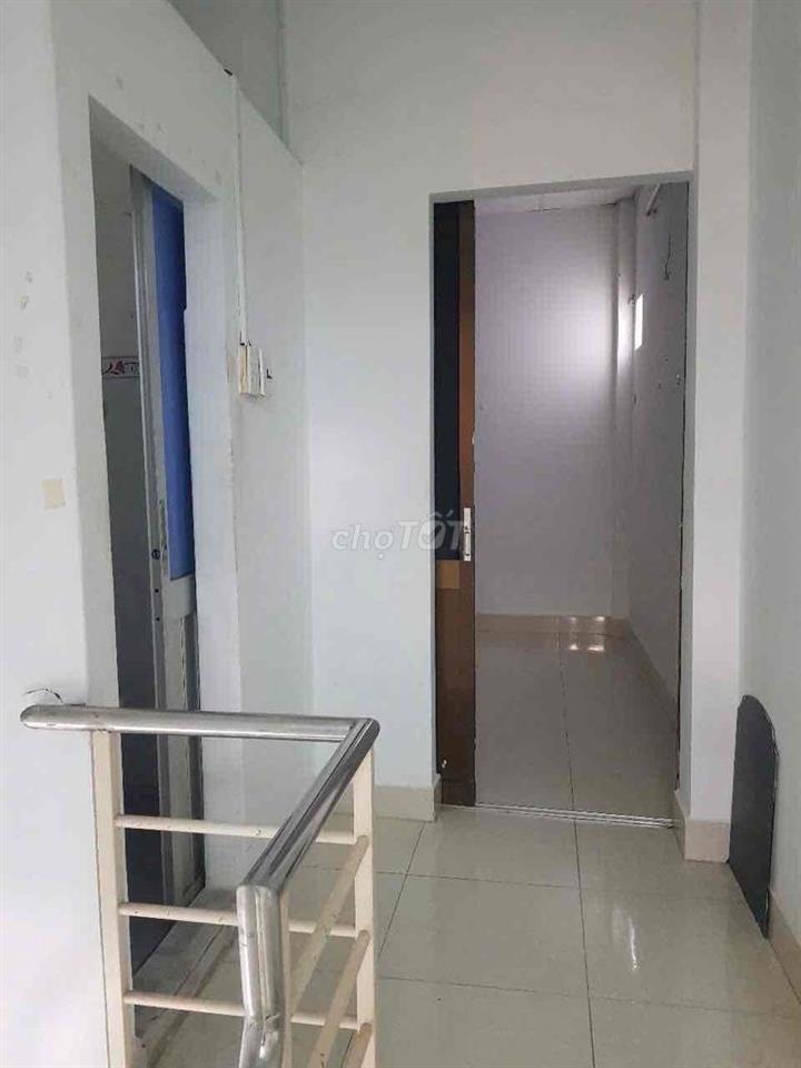 nhà nguyên căn 2 phòng ngủ