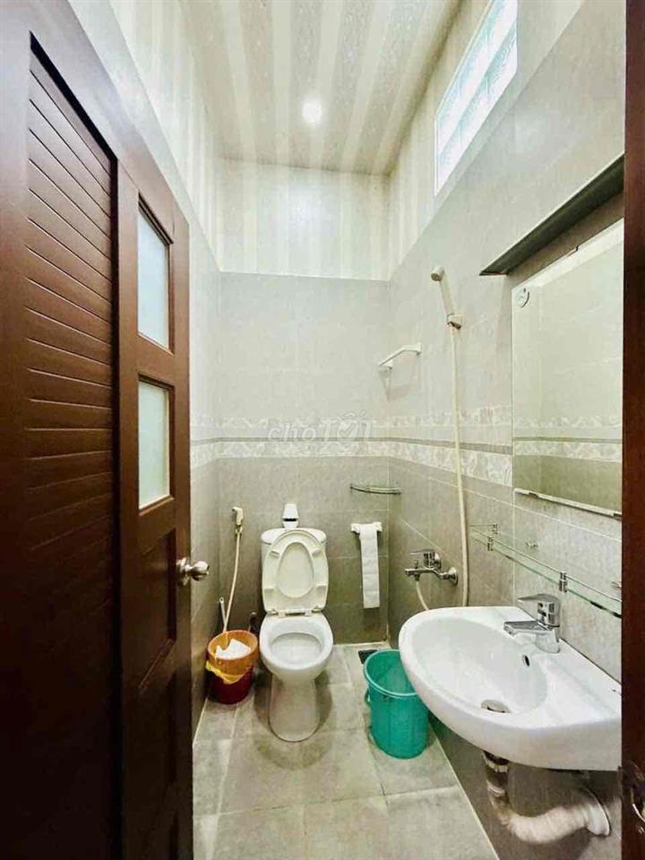 cho thuê phòng  đường tôn đản