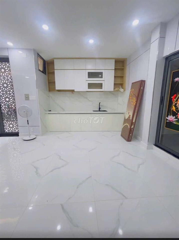 nhà hẻm xe hơi 