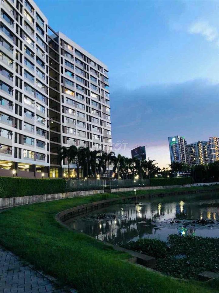 Cần bán căn góc tầng cao view đẹp