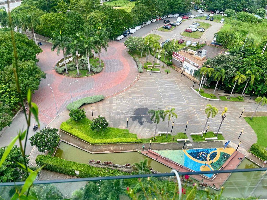 Cần bán căn góc tầng cao view đẹp
