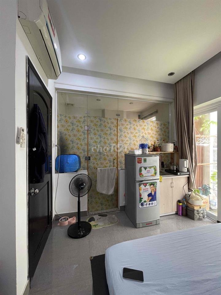 Phòng cho thuê Quận 3 ngay trung tâm Full nội thất