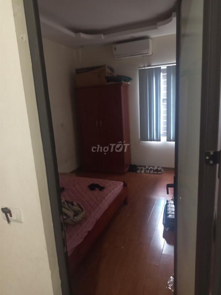 Bán nhà chính chủ phố Nguyễn Khoái, Hà Nội, 36 m2, 4 tầng