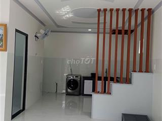 Bán nhà 1 lầu 2 mặt tiền đường nhựa trung tâm Phan Thiết, gần biển