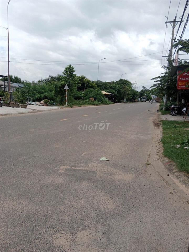 Bán nhà 1 trệt 1 lửng đường nhựa KDC Văn Thánh, trung tâm Phan Thiết