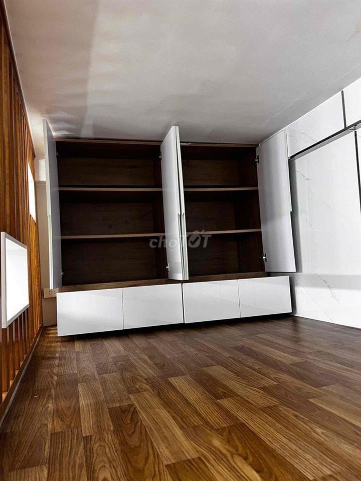 ✨ NHỈNH 2 TỶ – SỞ HỮU NGAY CĂN HỘ QUẬN 1 ✨