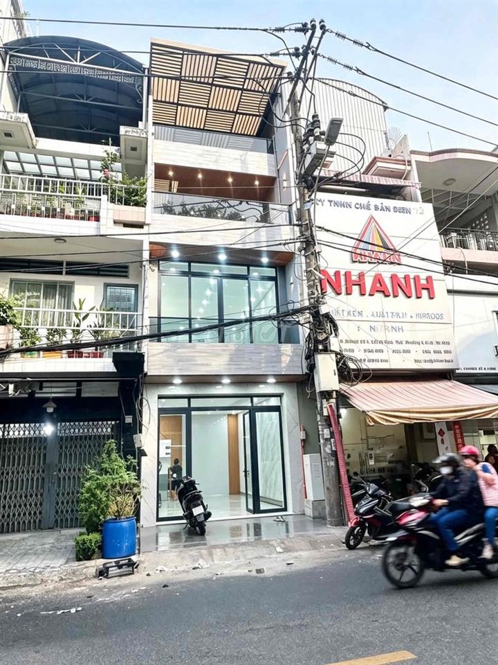 🏡 MẶT TIỀN ĐƯỜNG 15M – KINH DOANH SẦM UẤT