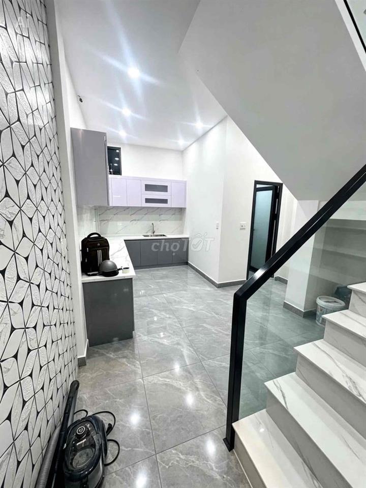 🏡 MẶT TIỀN ĐƯỜNG 15M – KINH DOANH SẦM UẤT