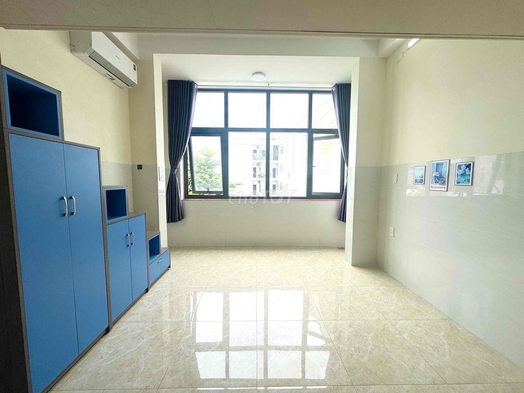 NƠI Ở SAU MỖI GIỜ HỌC CỦA SINH VIÊN IUH VÀ VLU