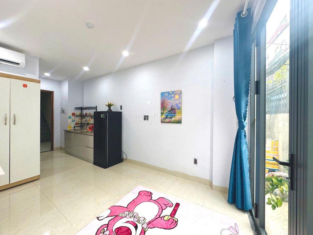 CHUNG CƯ MINI SÁT NGÃ NĂM CHUỒNG CHÓ VÀ ĐẠI HỌC CÔNG NGHIỆP