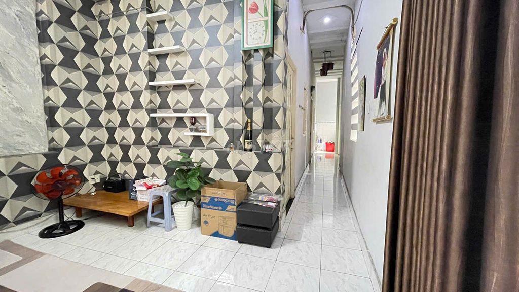 Nhà vườn 8x20m, đường 10m thông, gần chợ Bà Điểm