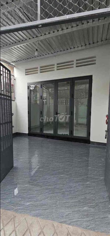 4,3tỷ 76m2 C4 LÃ XUÂN OAI Q9