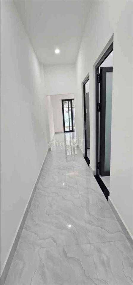 4,3tỷ 76m2 C4 LÃ XUÂN OAI Q9