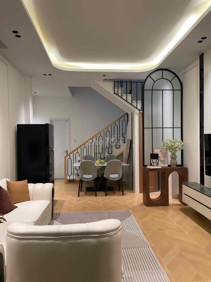 NHÀ MẶT TIỀN MỚI TINH CHÍNH CHỦ