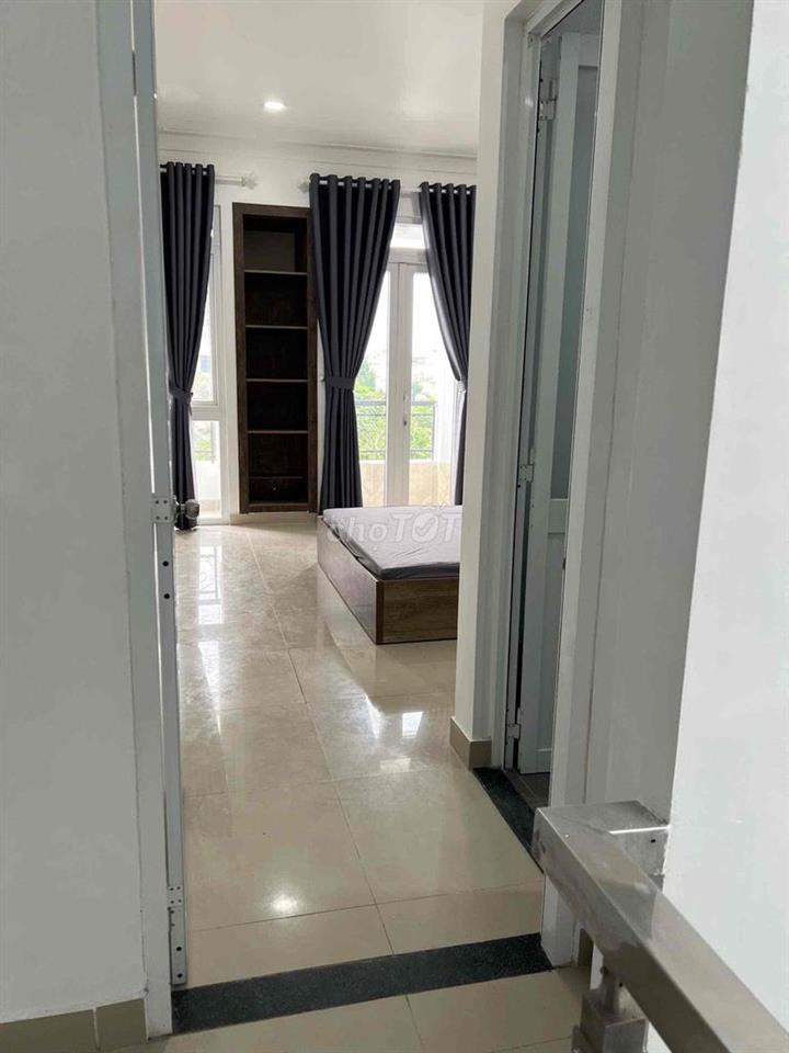 Phòng cao cấp full nội thất – gần Quang Trung – rộng đẹp, vào ở ngay