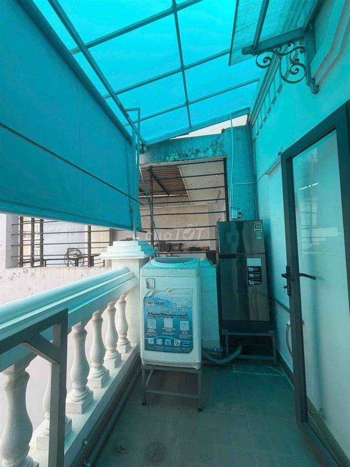 CHO NỮ THUÊ PHÒNG FULL NỘI THẤT