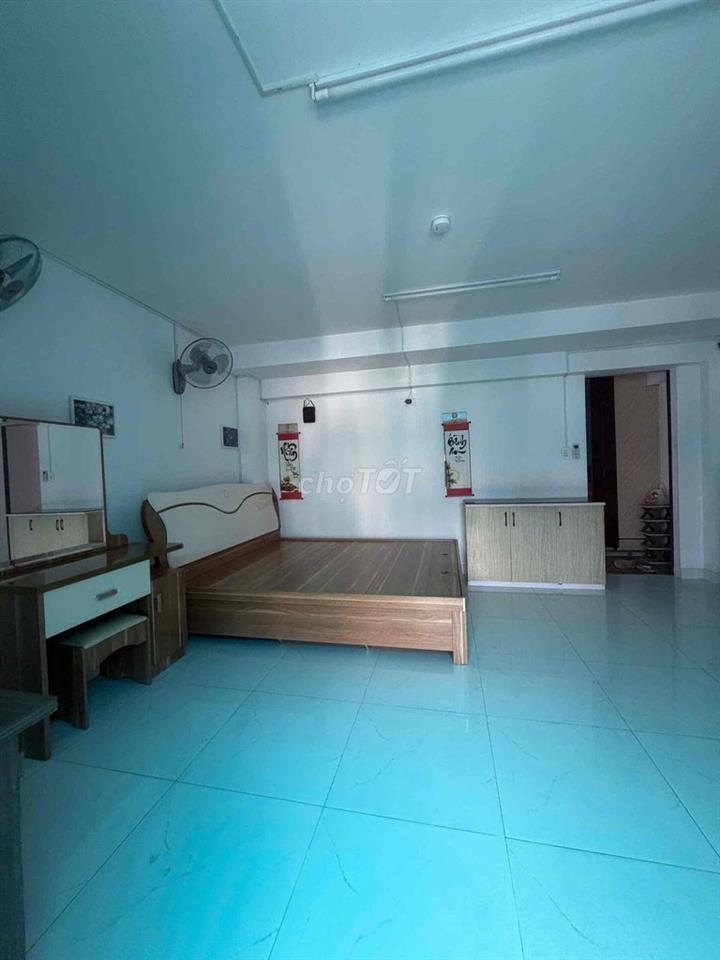 CHO NỮ THUÊ PHÒNG FULL NỘI THẤT