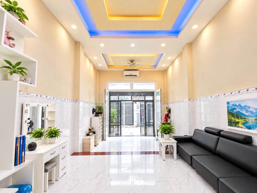NGAY TÔ HIỆU – HXH TRÁNH THÔNG – NHÀ 3 TẦNG 80M – NHỈNH 8 TỶ