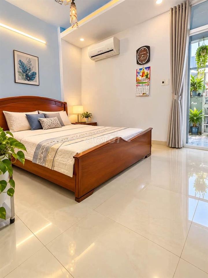 CHỈ 9.X NHÀ 3 TẦNG 90M² NGANG 5 HẺM 6M THÔNG  ĐỐI DIỆN AEON