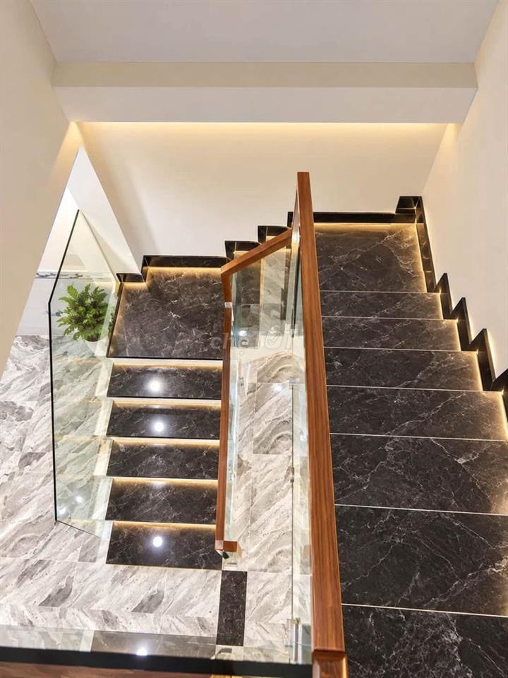 BÁN NHÀ MỚI 2 TẦNG 73M², HXH CẠNH AEON MALL CELADON CITY, CHỈ 6.X