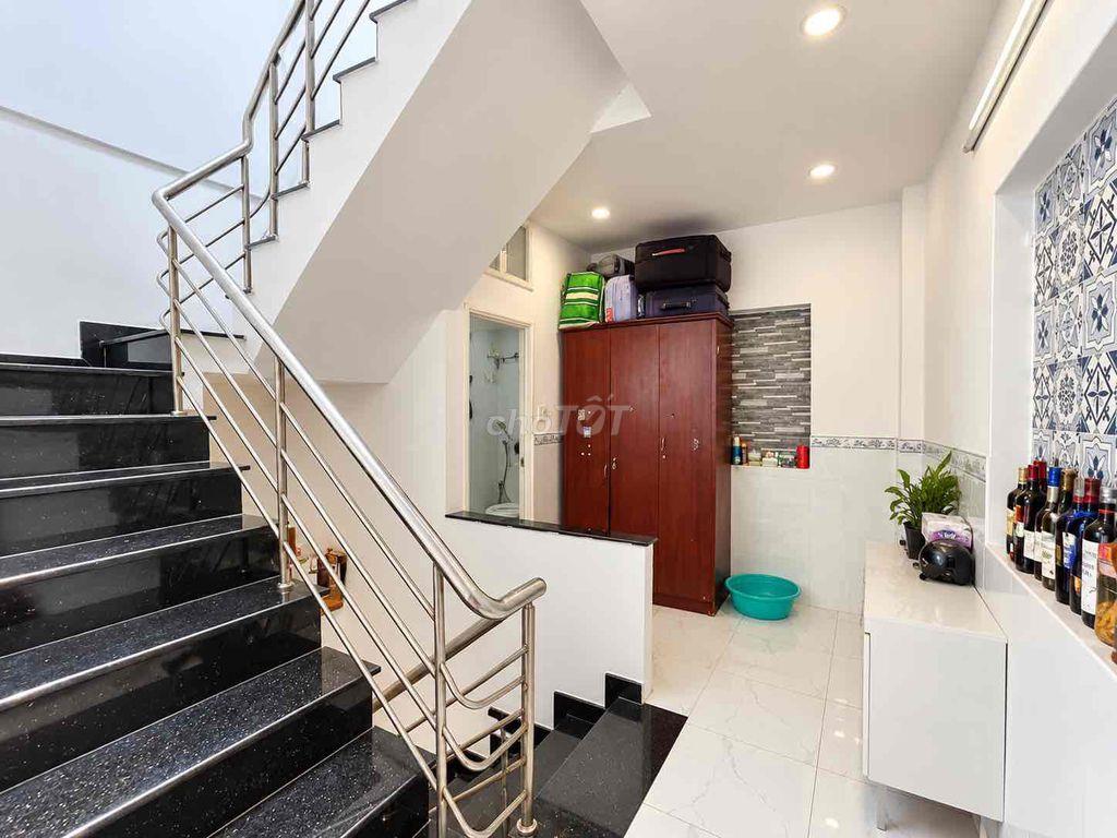 BÁN NHÀ VƯỜN LÀI HXHTHẲNG 1 TRỤC, SÁT MẶT TIỀN – 49M², 3 TẦNG CHỈ 6.X