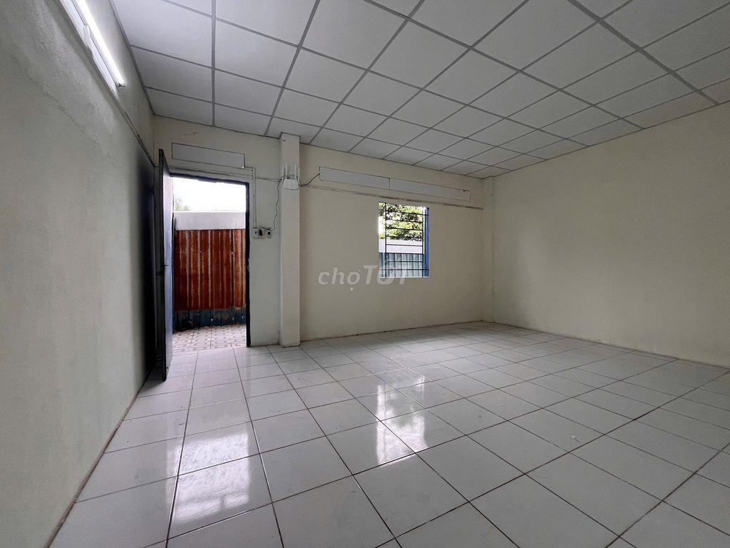 💥💥 phòng đang trống dọn ở liền💥💥