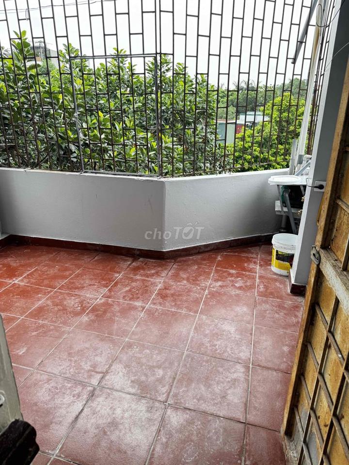 chính chủ cho thuê nhà 3 tầng ở Tây Mỗ