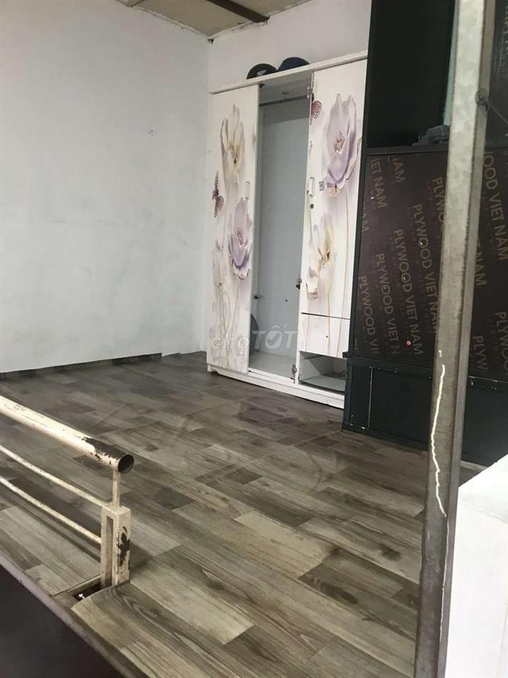 cho thuê nhà ở 2 tầng , thoáng mát , an ninh tốt