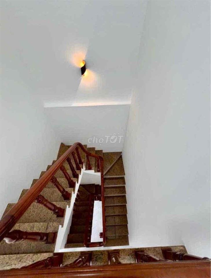 bán nhà mới đường 588 TRẦN PHÚ giá 4ty6