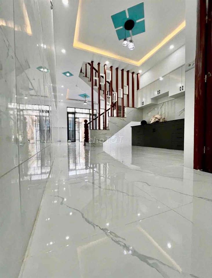 bán nhà mới đường 588 TRẦN PHÚ giá 4ty6