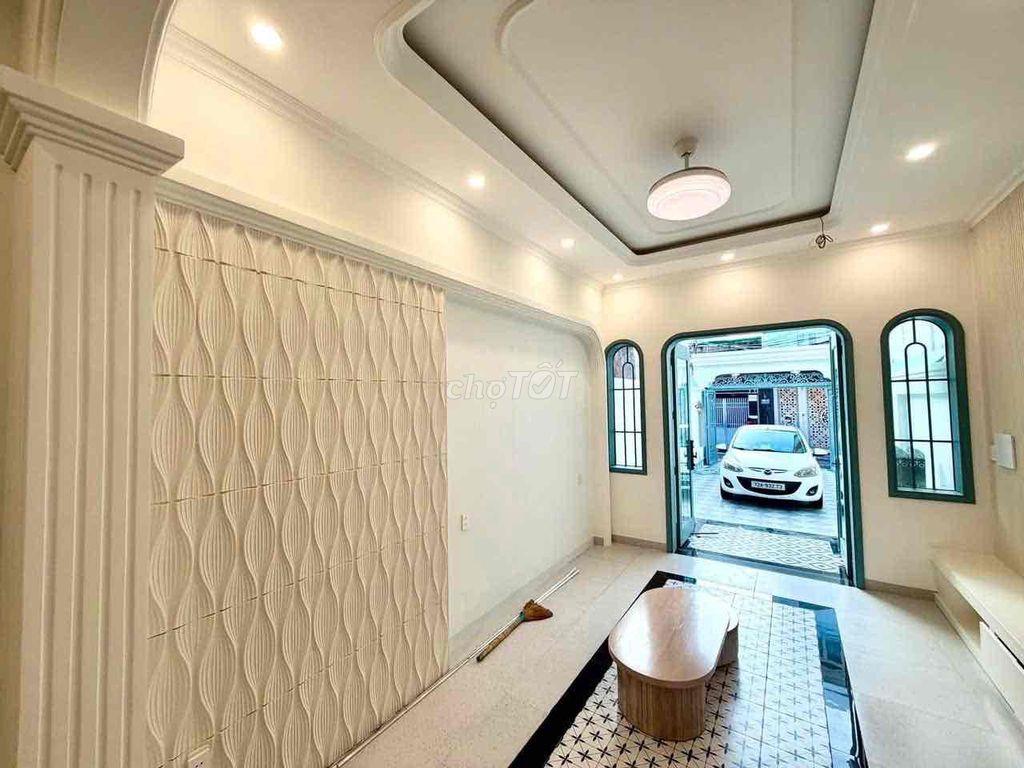 bán nhà 180 NGUYỄN AN NINH DT 104m2 giá 9ty3 lh ***