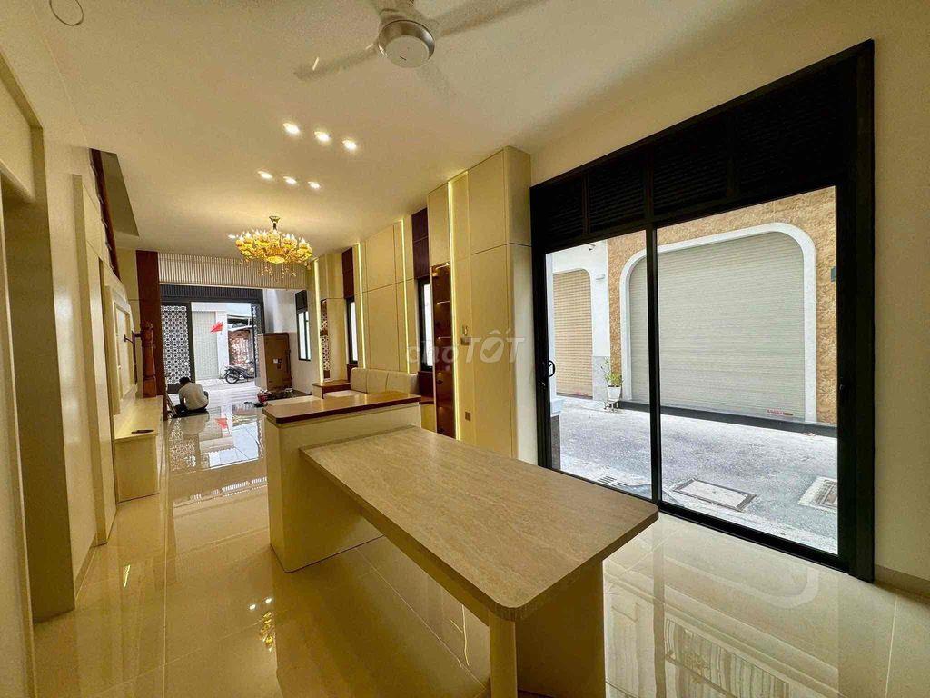 bán nhà LÊ HỒNG PHONG GIÁ 12ty Lh ***