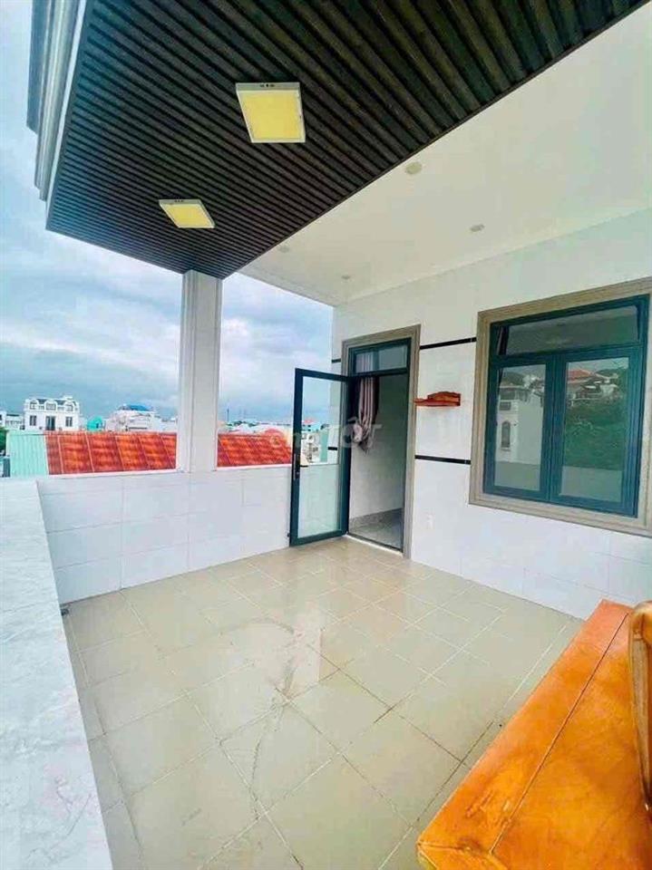 Bán nhà 1tr3l gara oto LÊ LỢI GIÁ 7tỷ8 Lh ***