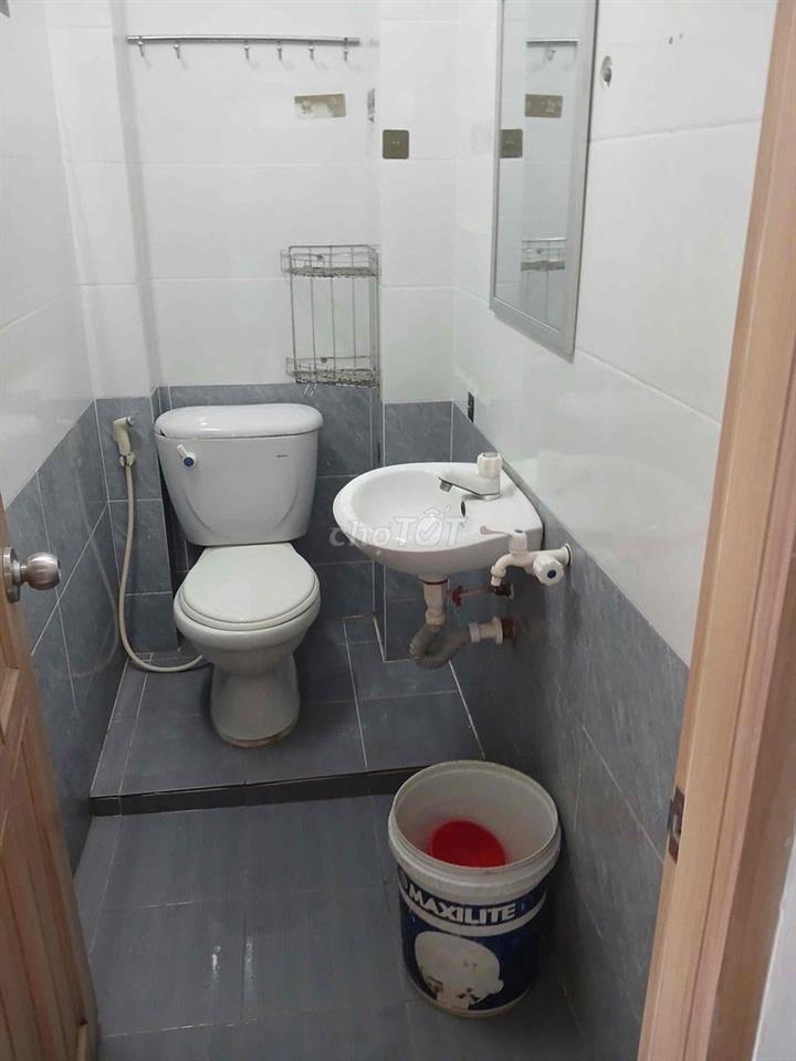 Nhà 3 tầng, 4 phòng ngũ, 3 toilet Phạm Ngũ Lão, GV