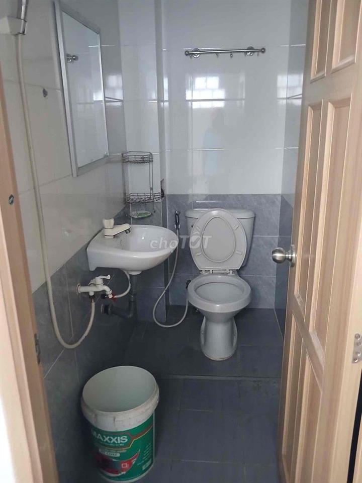 Nhà 3 tầng, 4 phòng ngũ, 3 toilet Phạm Ngũ Lão, GV