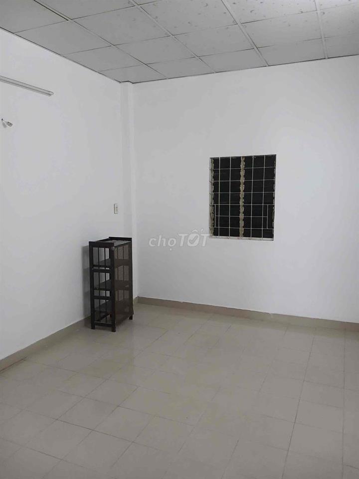 Nhà 3 tầng, 4 phòng ngũ, 3 toilet Phạm Ngũ Lão, GV