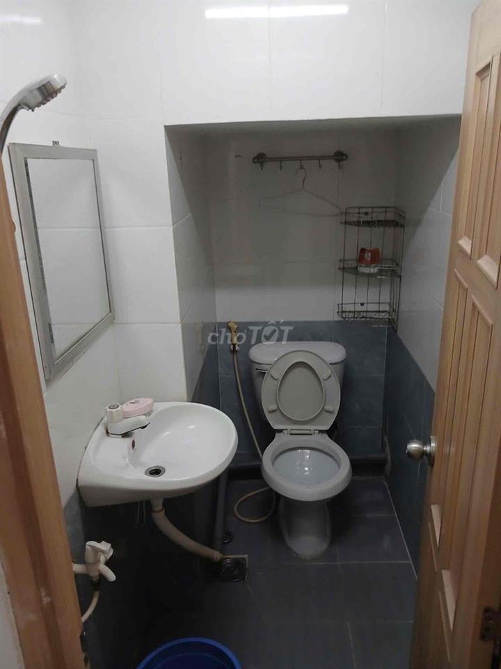 Nhà 3 tầng, 4 phòng ngũ, 3 toilet Phạm Ngũ Lão, GV