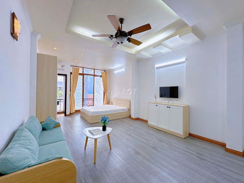 1 CĂN HỘ NẰM NGAY TRUNG TÂM THÀNH PHỐ FULL NỘI THẤT SIÊU ĐẸP