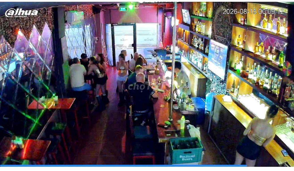 📣📣📣Sang quán bar tại trung tâm Quận 1, gần phố đi bộ Nguyễn Huệ nhộn n