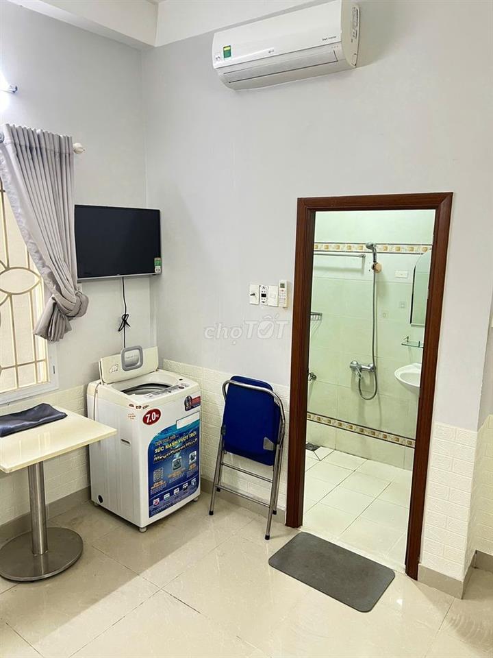 Phòng 1 người 20m2 Lý Thường Kiệt full nội thất, giờ giấc tự do