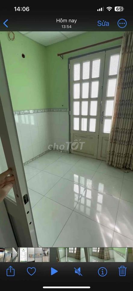 Pass 1 phòng ngủ của nhà nguyên căn, chỉ nhận nữ