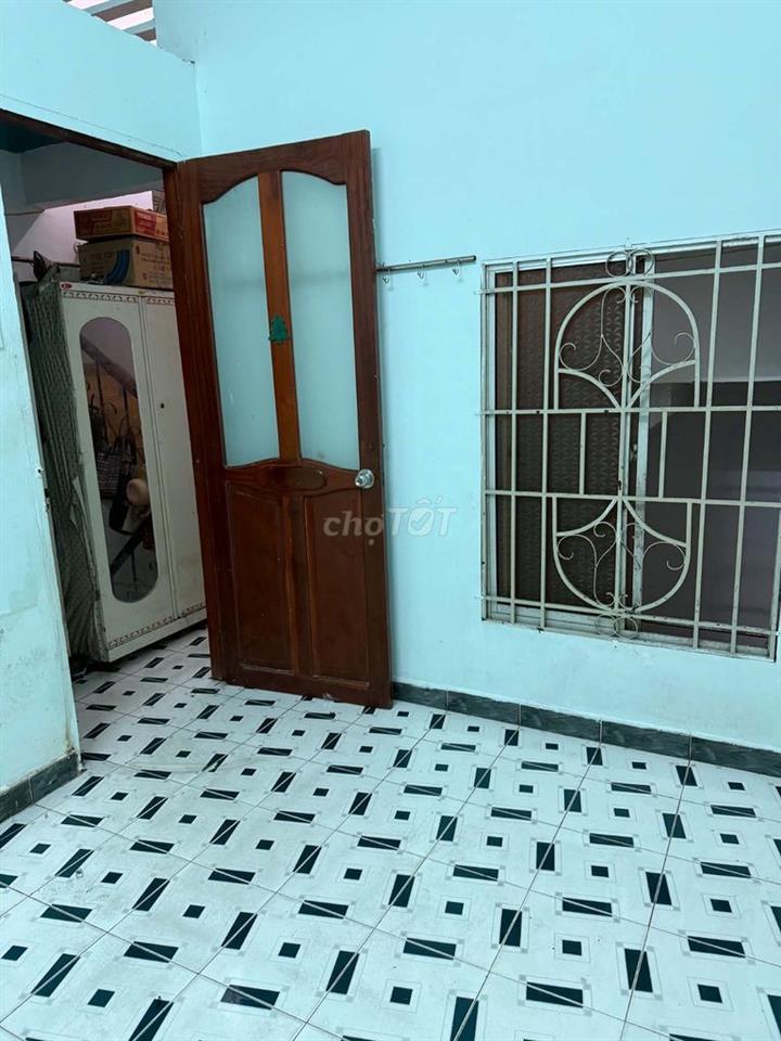 PHÒNG TRỌ 12M2 ĐƯỜNG CHẤN HƯNG, KHU BẮC HẢI