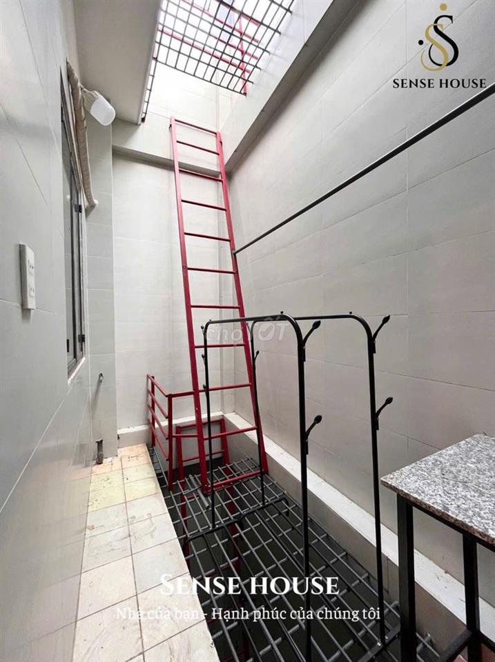 STUDIO BAN CÔNG TÁCH BẾP - FULL NỘI THẤT - CHỈ TÍNH ĐIỆN - CÁCH VHU 8P