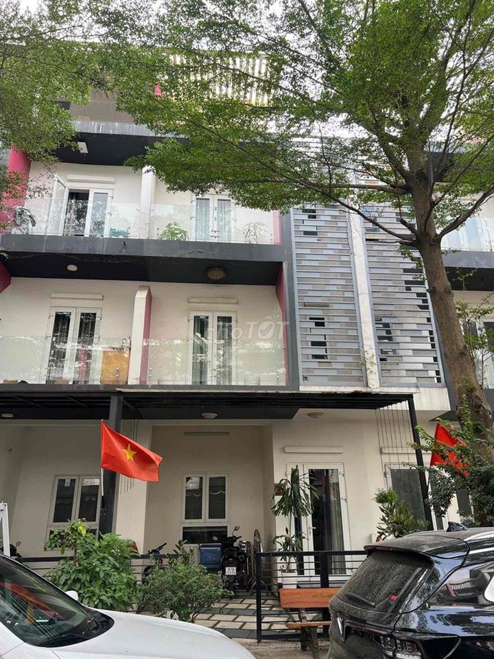 Chính chủ cần bán