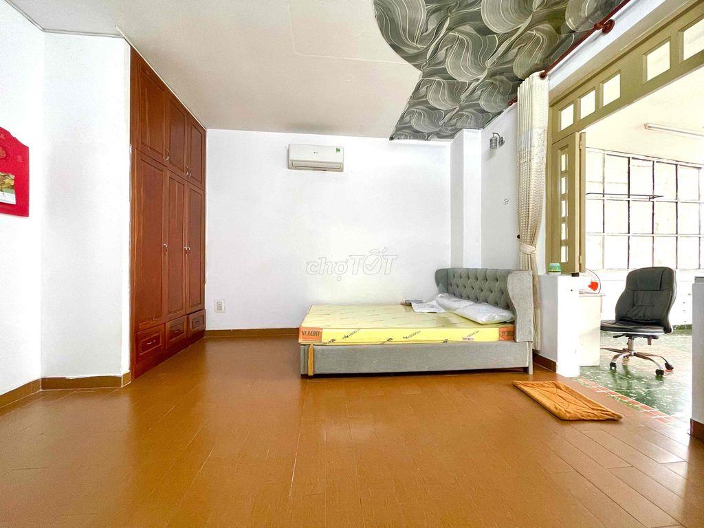 PHÒNG TRỌ 60M2 - SÁT UTH - Ở TỐI ĐA 6 NGƯỜI