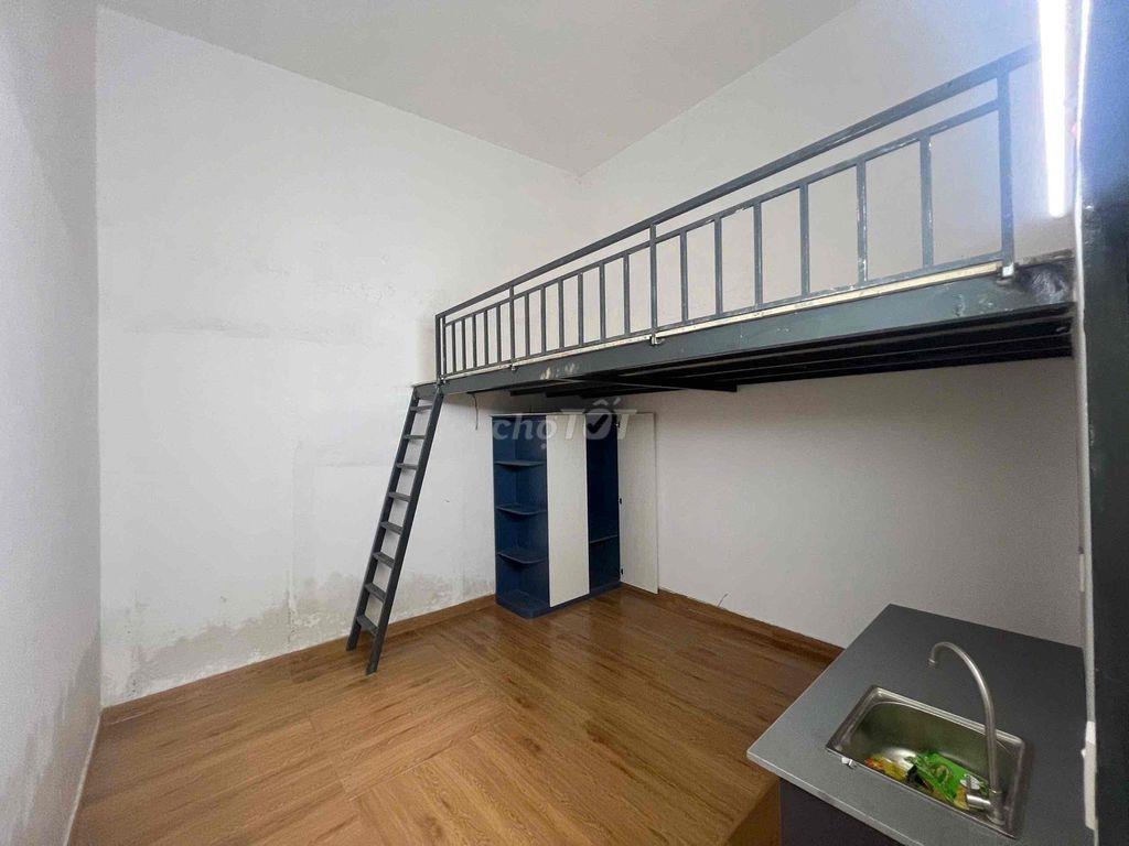 🔥CHO THUÊ PHÒNG GÁC SẴN MÁY LẠNH - Ở 4-5 NGƯỜI GẦN TRẦN NÃO