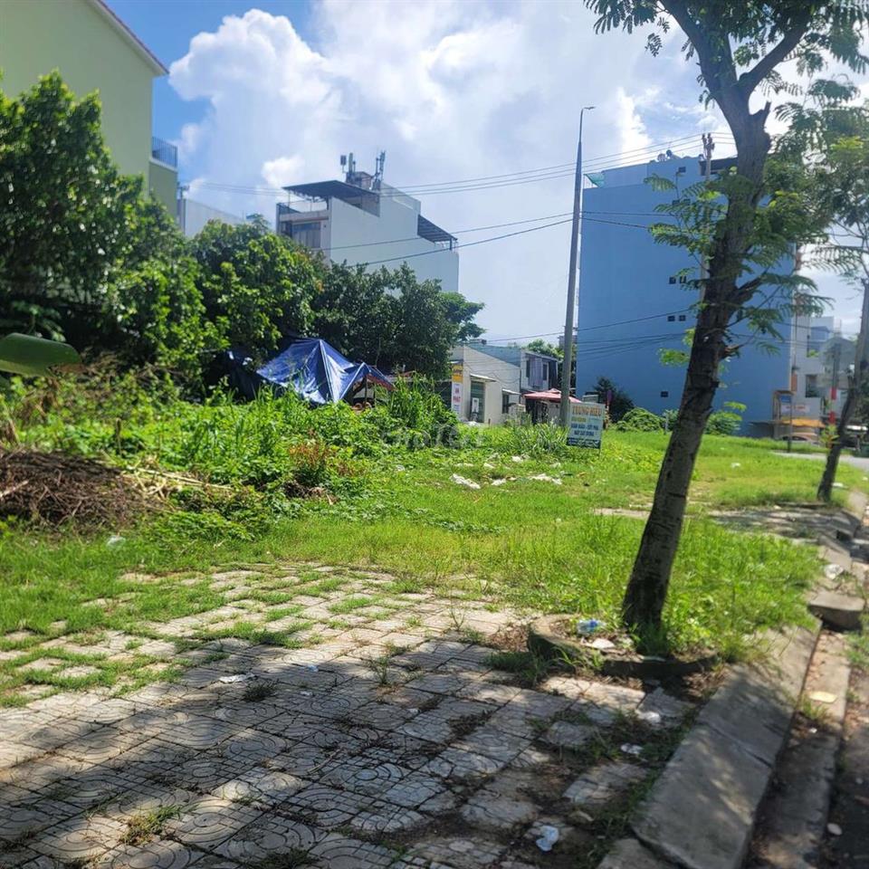 Cho Thuê Đất Ngay Góc Ngã 4 Đoàn Khuê Và Xuân Quỳnh Khu Nam Việt Á