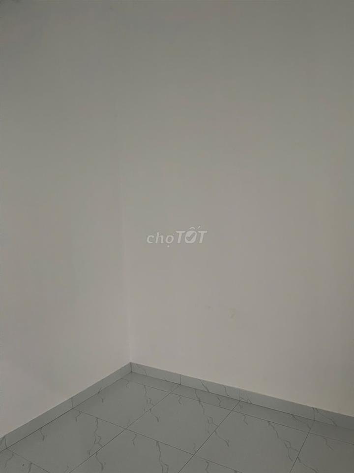 Định cư nước ngoài, bán gấp nhà cấp 4